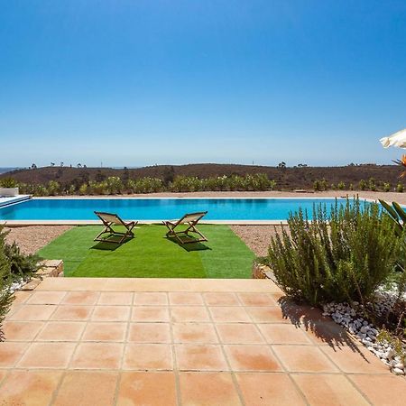 Corte Velada Guest House By Lovelystay Lagos Exteriör bild