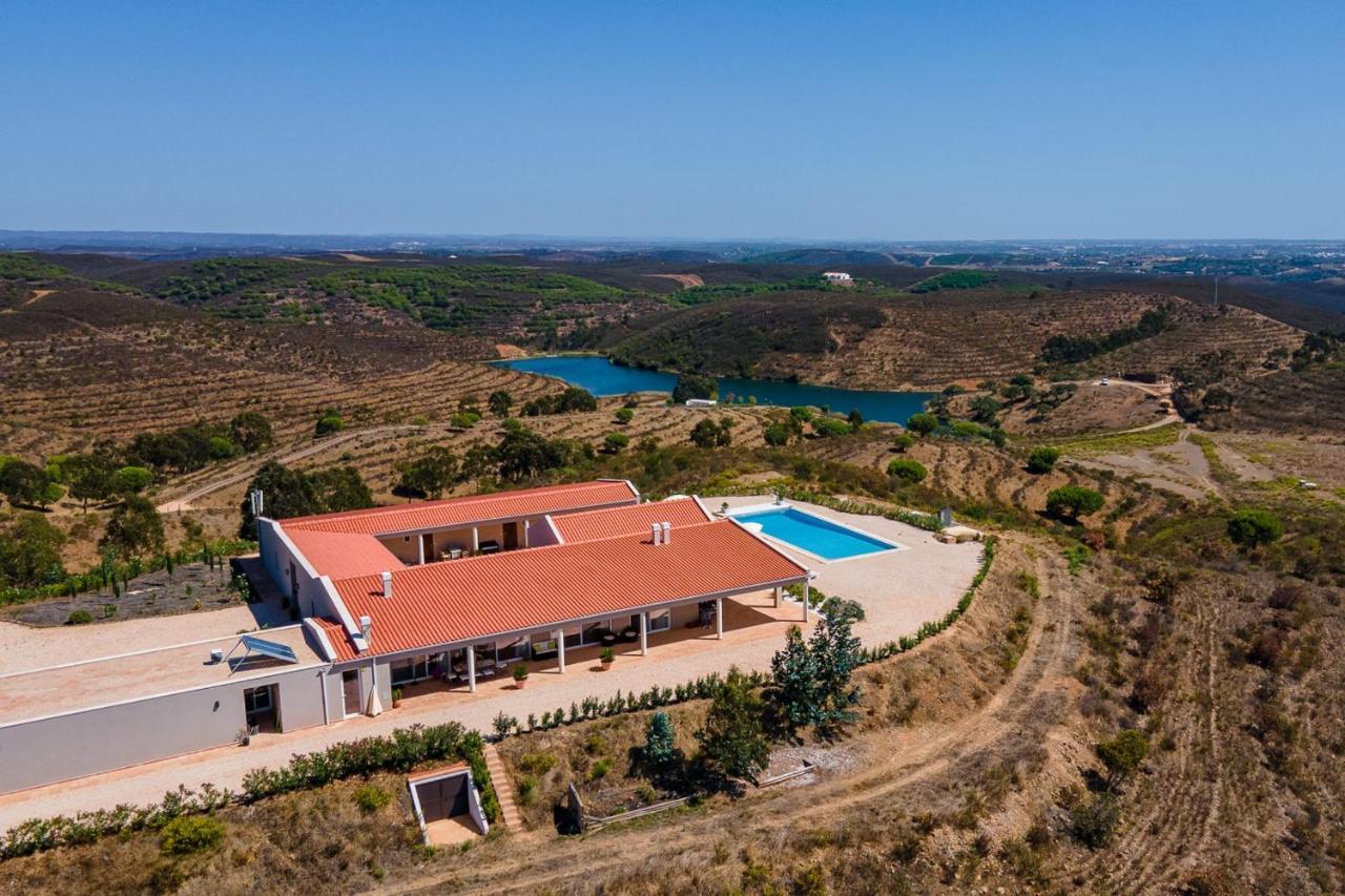 Corte Velada Guest House By Lovelystay Lagos Exteriör bild