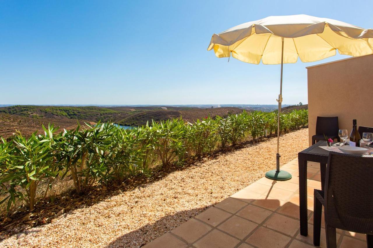Corte Velada Guest House By Lovelystay Lagos Exteriör bild