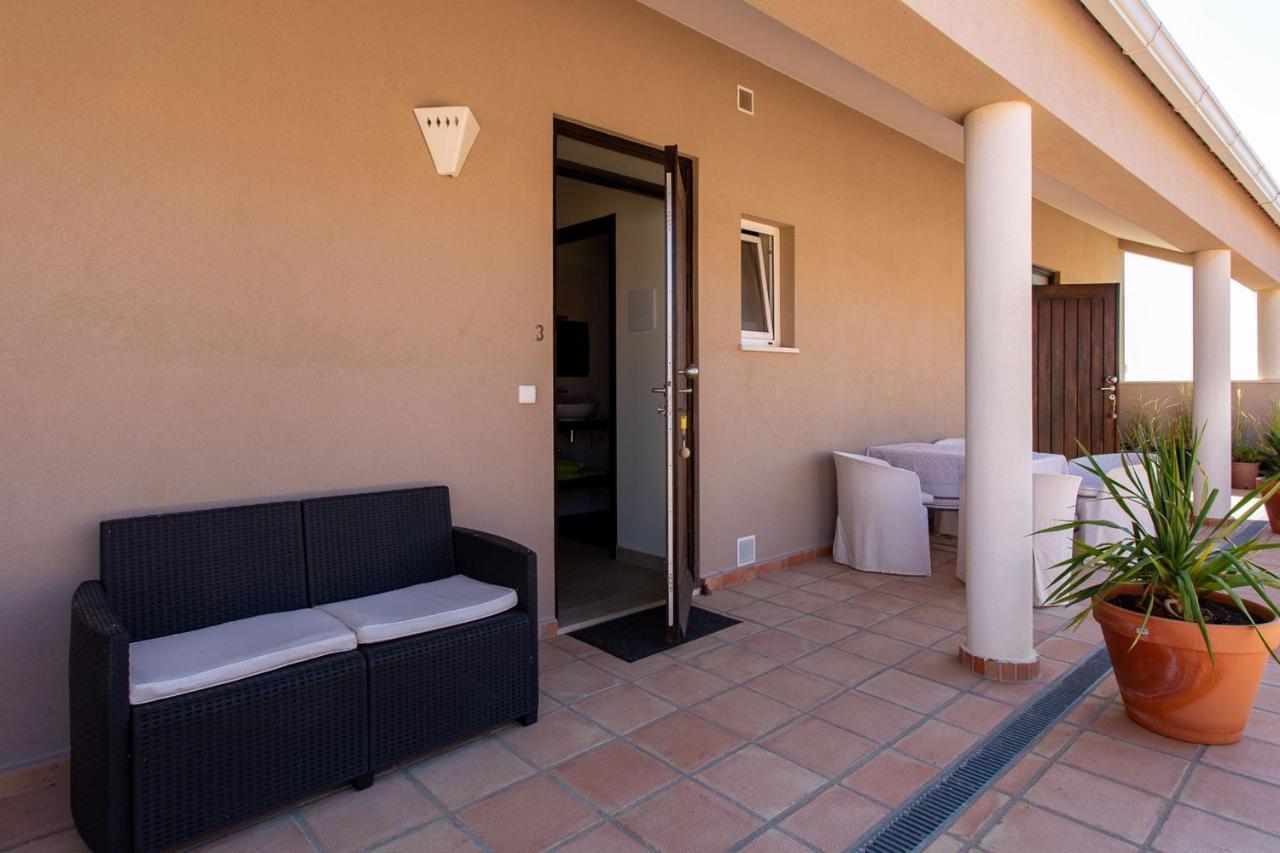 Corte Velada Guest House By Lovelystay Lagos Exteriör bild