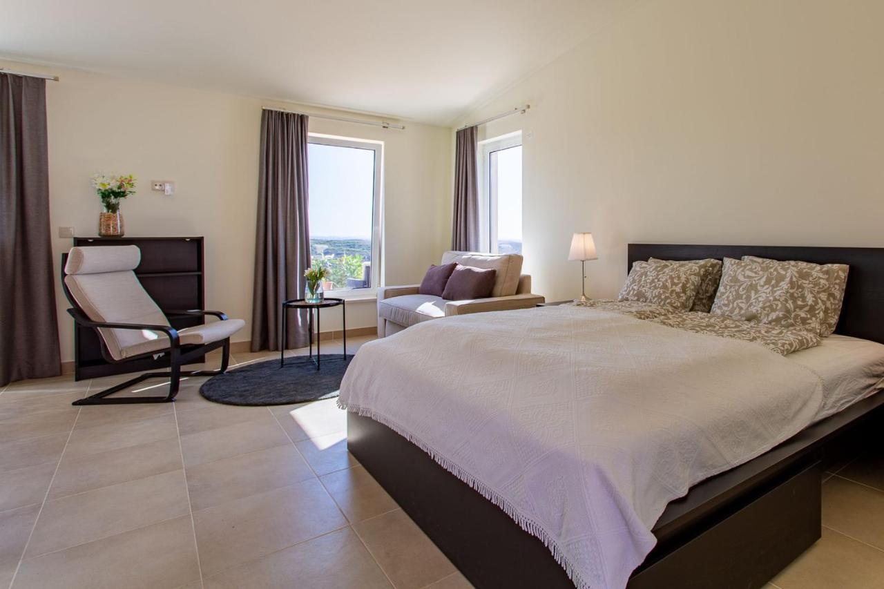Corte Velada Guest House By Lovelystay Lagos Exteriör bild