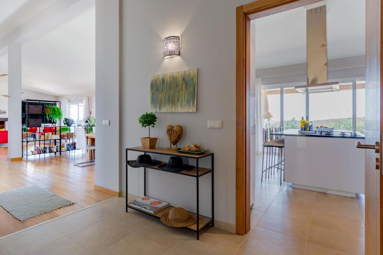 Corte Velada Guest House By Lovelystay Lagos Exteriör bild